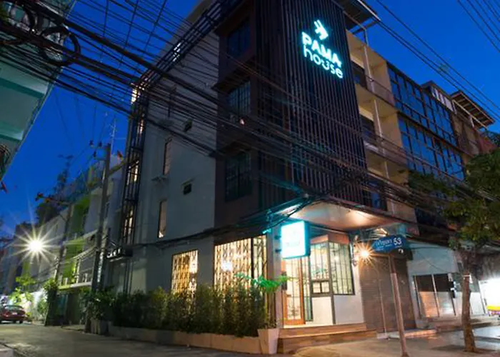 Pamahouse Boutique Hostel *